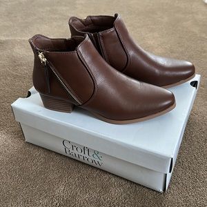 Croft and Barrow Women’s Ankle Boots Style BATTER